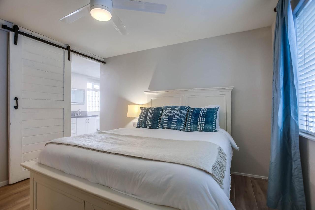 Ormond Oasis - Large Private Patio, Washerdryer, Pet Friendly & Steps2sand! Holiday home San Diego